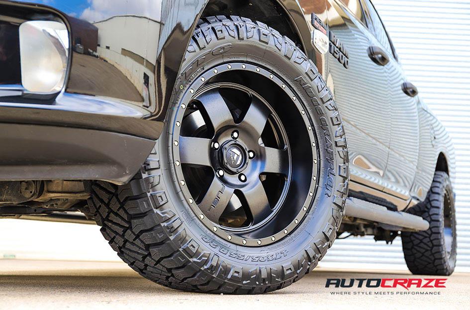 DODGE RAM PODIUM SATIN BLACK
